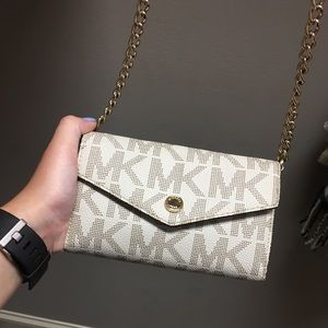 Michael Kors logo cross body